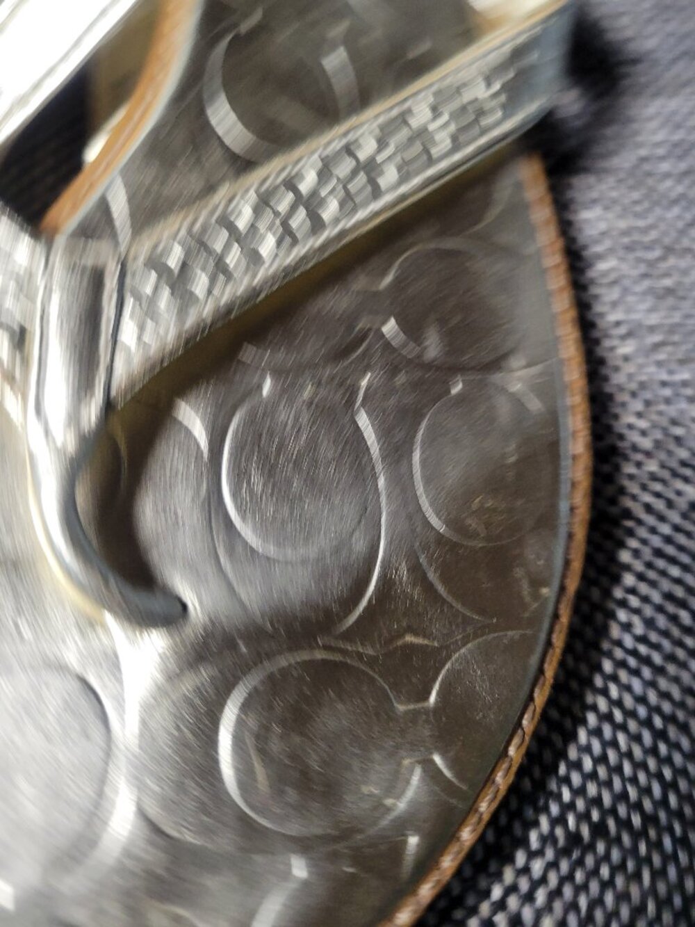 Coach Debbie Metallic Gold Signature C Thong Sandals Women's 7.5 - Picture 2 of 8